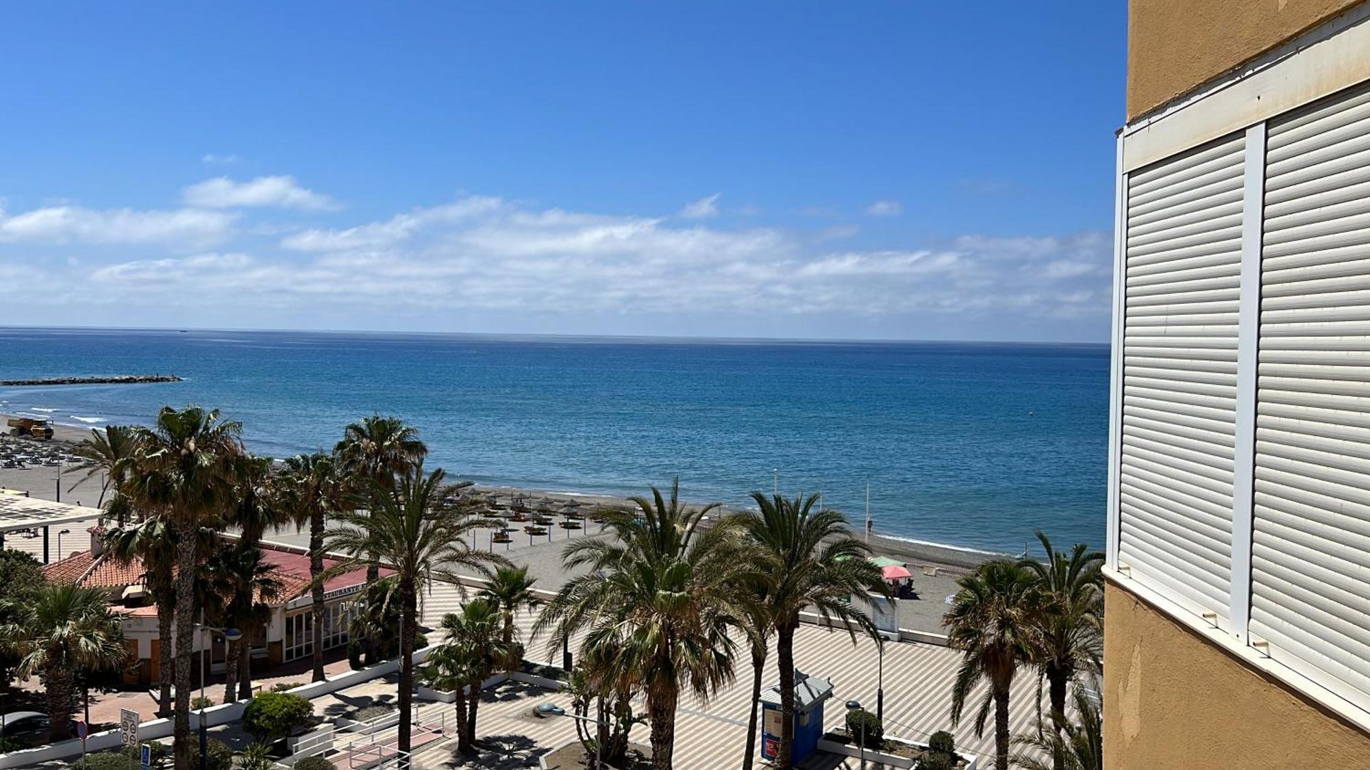 Estudio Mar En Calma, Primera Linea De Playa Con Vistas Al Mar Torrox Zewnętrze zdjęcie